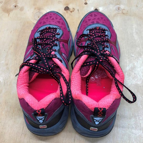 new balance womens pink running shoes